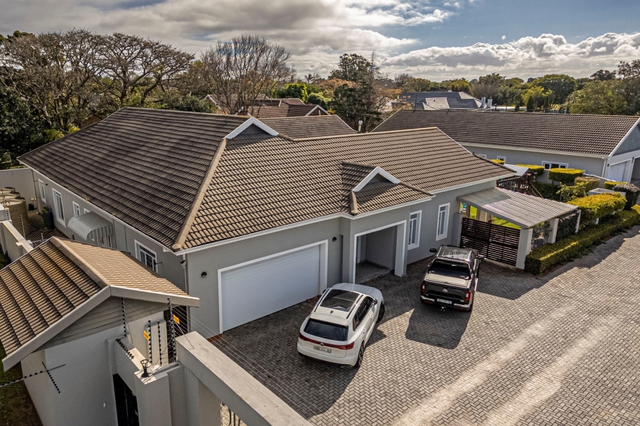 4 Bedroom Property for Sale in Walmer Eastern Cape